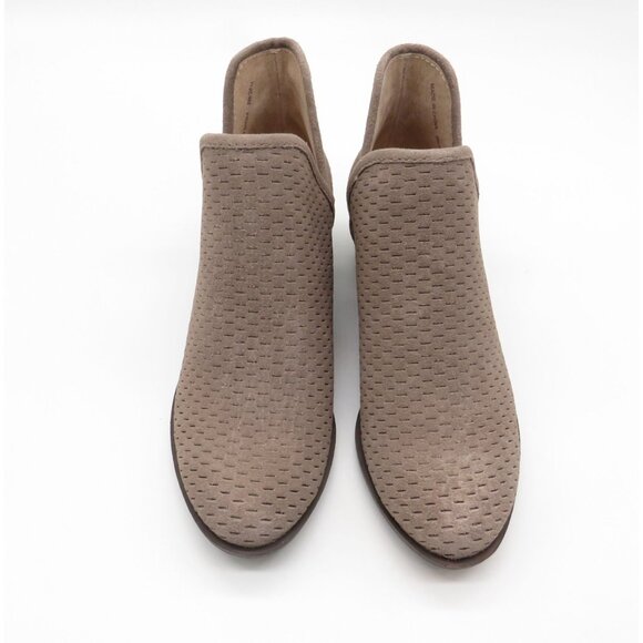 Lucky Brand Taupe Perforated Suede Ankle Booties Womens Shoes Size 6 NEW - Picture 2 of 7